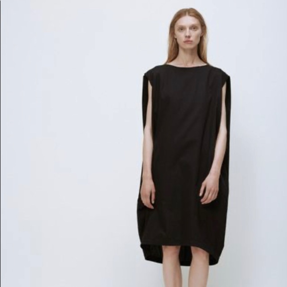 Black Crane accordion sleeveless dress size small